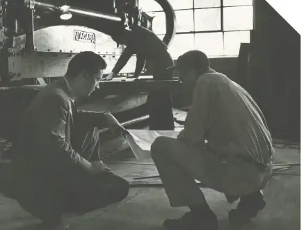 Custom Manufacturing Expertise Custom Manufacturing Expertise
